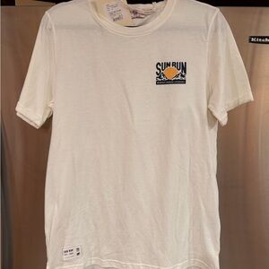 Sun Run Cream Graphic Crewneck T-Shirt